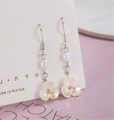 Pearlescent White Hydrangea Drop Earrings | Elegant Floral-Inspired Statement Jewelry