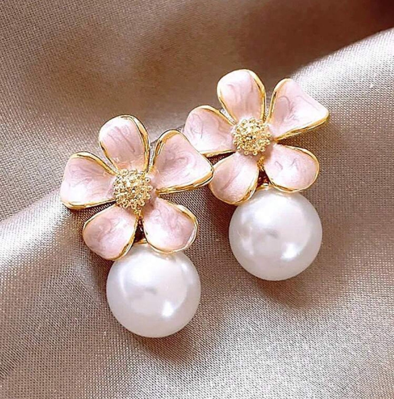 Elegant Flower Faux Pearl Earrings | Perfect Bridal Earrings & Suitable for Daily Wear