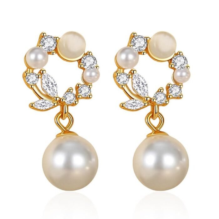 Exquisite Mermaid-Inspired Ear Studs for Women | Elegant Faux Pearl & Rhinestone Accents with Delicate Design - Image 4