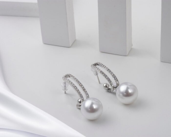 3 in 1 Pearl Drop Earring -Silver - Image 1